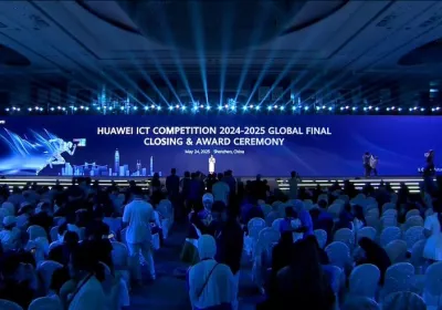 Huawei ICT 2024-2025 : des informaticiens ivoiriens s'illustrent au championnat du monde de l’innovation numérique en Chine