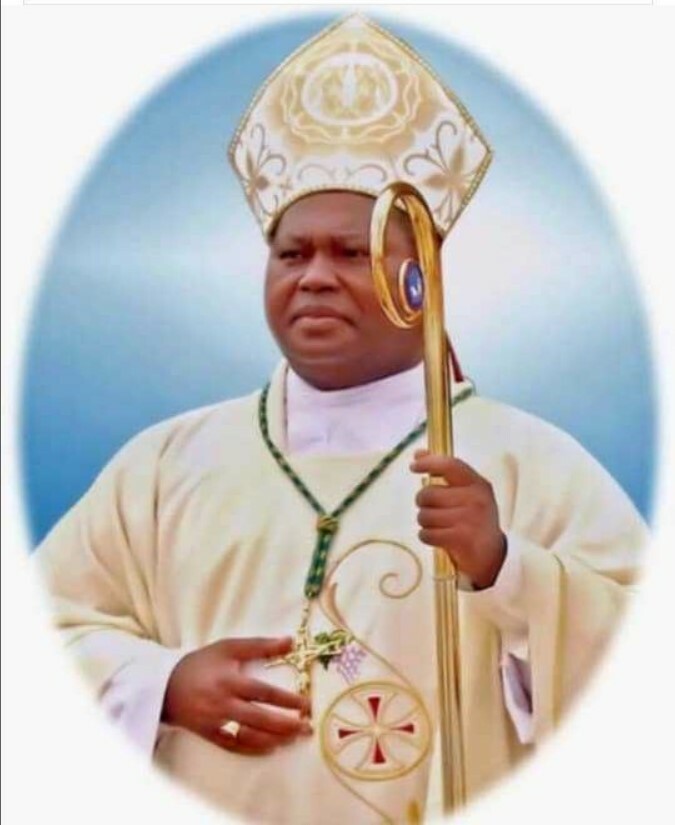 Mgr Ahouanan2