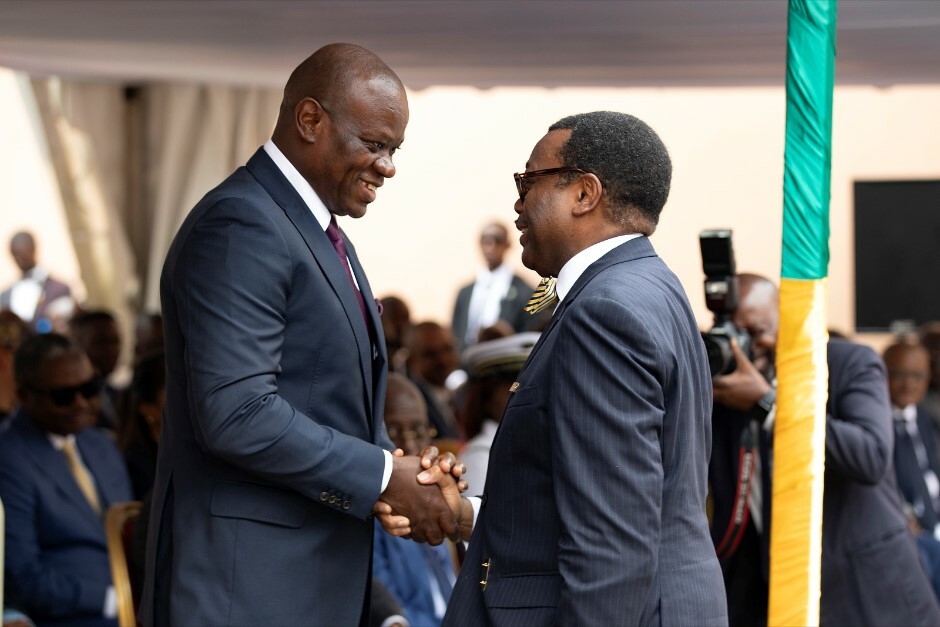 Adesina Gabon 7